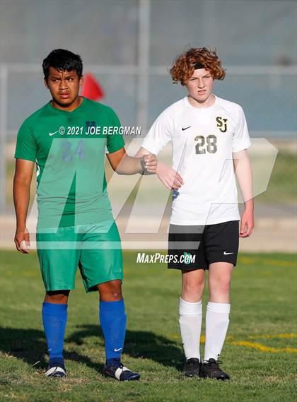 Thumbnail 3 in St. Joseph @ Highland (CIFCS D-3 Playoffs) photogallery.