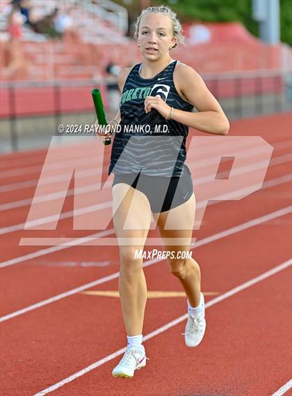 Thumbnail 3 in IHSAA Pike Regional (4 x 800 Meter Heat 1)  photogallery.