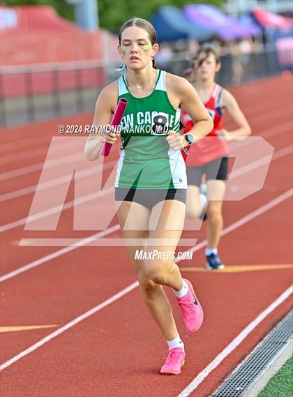 Thumbnail 3 in IHSAA Pike Regional (4 x 800 Meter Heat 1)  photogallery.