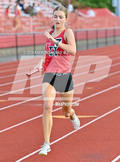 Thumbnail 2 in IHSAA Pike Regional (4 x 800 Meter Heat 1)  photogallery.