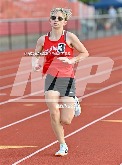 Thumbnail 2 in IHSAA Pike Regional (4 x 800 Meter Heat 1)  photogallery.