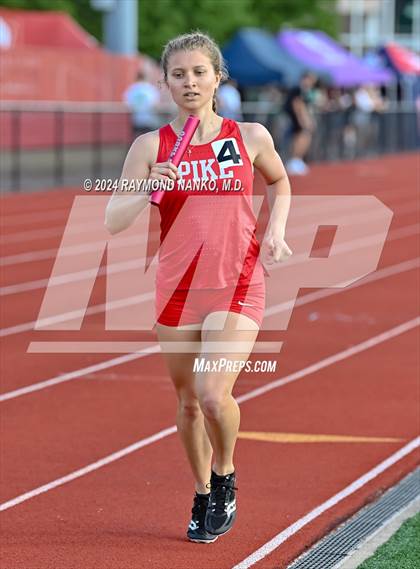 Thumbnail 1 in IHSAA Pike Regional (4 x 800 Meter Heat 1)  photogallery.