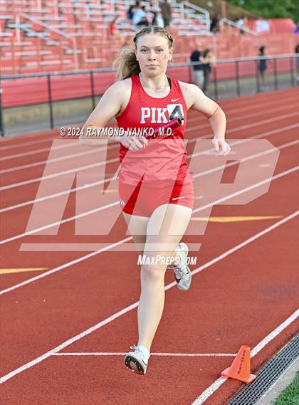 Thumbnail 2 in IHSAA Pike Regional (4 x 800 Meter Heat 1)  photogallery.