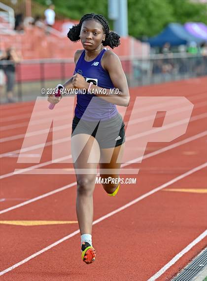Thumbnail 2 in IHSAA Pike Regional (4 x 800 Meter Heat 1)  photogallery.