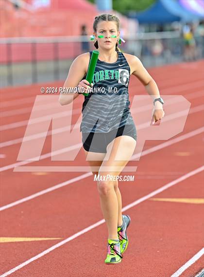Thumbnail 3 in IHSAA Pike Regional (4 x 800 Meter Heat 1)  photogallery.