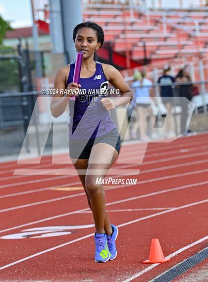 Thumbnail 2 in IHSAA Pike Regional (4 x 800 Meter Heat 1)  photogallery.