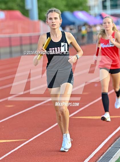 Thumbnail 3 in IHSAA Pike Regional (4 x 800 Meter Heat 1)  photogallery.