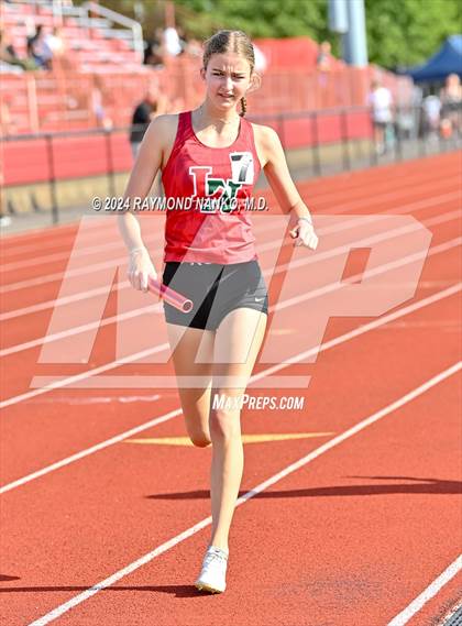 Thumbnail 3 in IHSAA Pike Regional (4 x 800 Meter Heat 1)  photogallery.