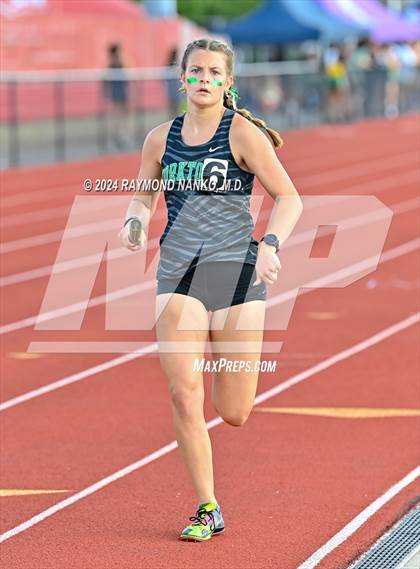 Thumbnail 1 in IHSAA Pike Regional (4 x 800 Meter Heat 1)  photogallery.