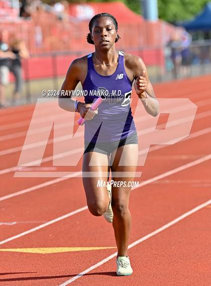 Thumbnail 1 in IHSAA Pike Regional (4 x 800 Meter Heat 1)  photogallery.