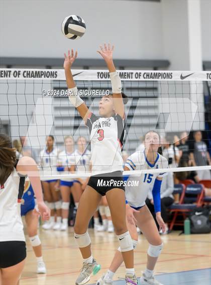 Thumbnail 1 in Tampa Prep vs. Santa Margarita (Nike TOC Southwest) photogallery.