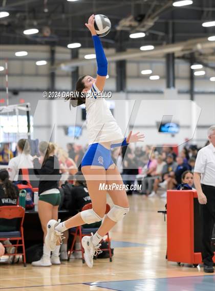 Thumbnail 1 in Tampa Prep vs. Santa Margarita (Nike TOC Southwest) photogallery.