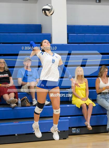 Thumbnail 3 in Tampa Prep vs. Santa Margarita (Nike TOC Southwest) photogallery.