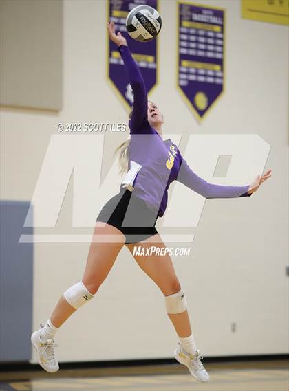 Thumbnail 2 in Lancaster vs Bloom-Carroll (Bloom-Carroll Preview) photogallery.