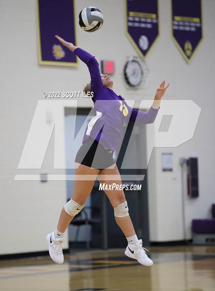 Thumbnail 1 in Lancaster vs Bloom-Carroll (Bloom-Carroll Preview) photogallery.