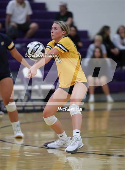 Thumbnail 2 in Lancaster vs Bloom-Carroll (Bloom-Carroll Preview) photogallery.