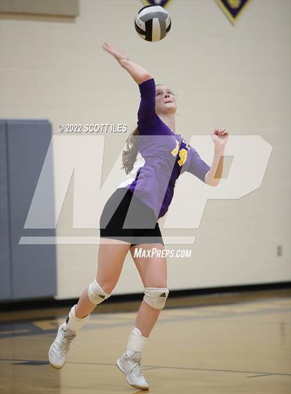 Thumbnail 3 in Lancaster vs Bloom-Carroll (Bloom-Carroll Preview) photogallery.
