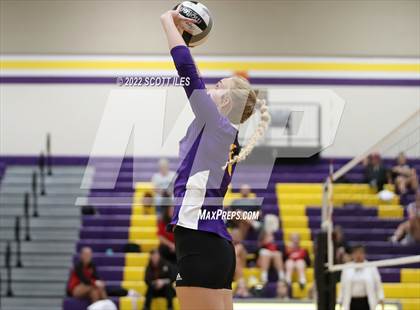Thumbnail 1 in Lancaster vs Bloom-Carroll (Bloom-Carroll Preview) photogallery.
