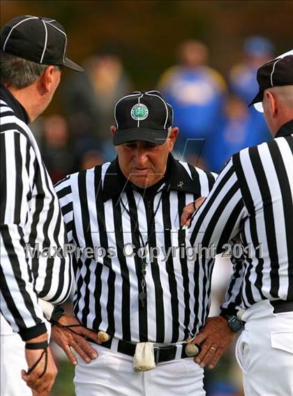 Thumbnail 2 in West Islip @ East Islip (Section 11 Division II Quarterfinal) photogallery.