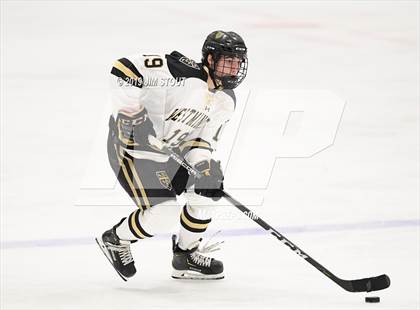 Thumbnail 1 in Westminster vs. Loomis Chaffee (Avon Jamboree) photogallery.