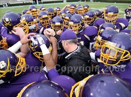 Thumbnail 1 in Britt vs. Richmond (NCHSAA 4-AA Football Final) photogallery.