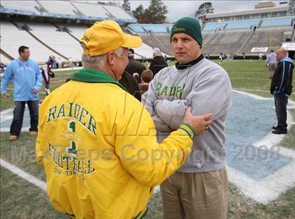 Thumbnail 3 in Britt vs. Richmond (NCHSAA 4-AA Football Final) photogallery.