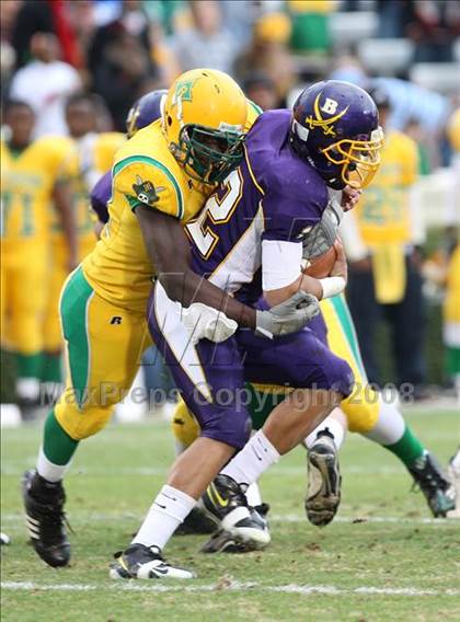 Thumbnail 1 in Britt vs. Richmond (NCHSAA 4-AA Football Final) photogallery.