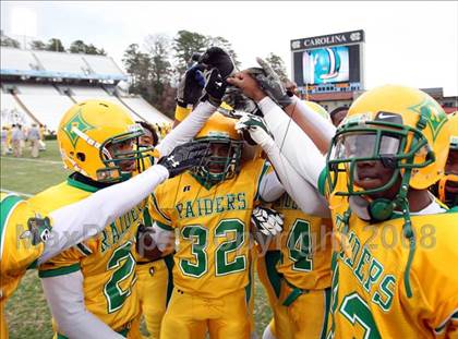 Thumbnail 3 in Britt vs. Richmond (NCHSAA 4-AA Football Final) photogallery.