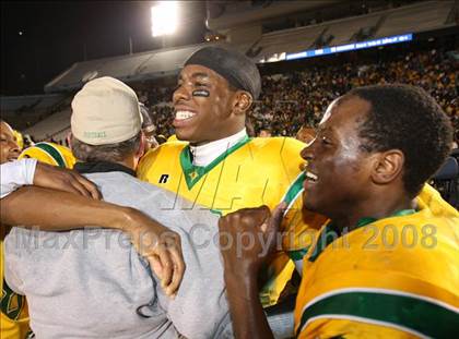 Thumbnail 2 in Britt vs. Richmond (NCHSAA 4-AA Football Final) photogallery.
