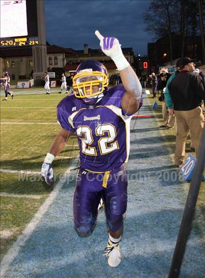 Thumbnail 2 in Britt vs. Richmond (NCHSAA 4-AA Football Final) photogallery.
