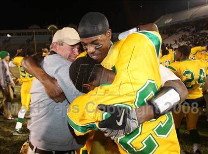 Thumbnail 3 in Britt vs. Richmond (NCHSAA 4-AA Football Final) photogallery.