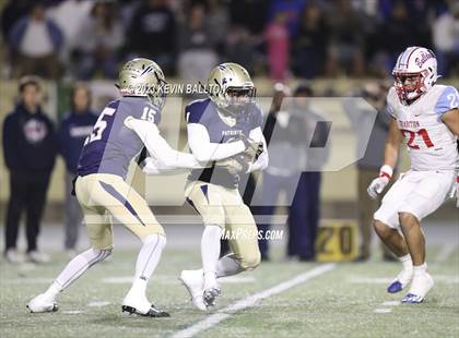 Thumbnail 2 in Birmingham vs. Garfield (CIF LACS Open Division Final) photogallery.