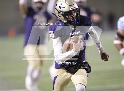 Thumbnail 2 in Birmingham vs. Garfield (CIF LACS Open Division Final) photogallery.