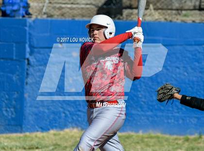 Thumbnail 3 in Bernalillo vs. Raton photogallery.