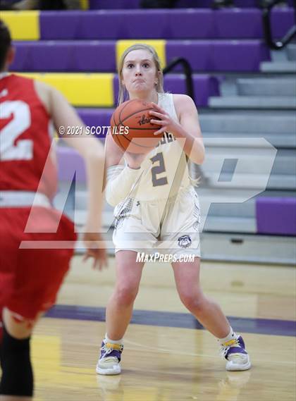 Thumbnail 3 in London vs Bloom-Carroll (OHSAA D2 Sectional Playoff) photogallery.