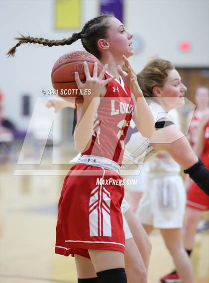 Thumbnail 3 in London vs Bloom-Carroll (OHSAA D2 Sectional Playoff) photogallery.