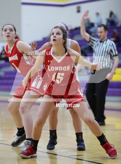 Thumbnail 2 in London vs Bloom-Carroll (OHSAA D2 Sectional Playoff) photogallery.