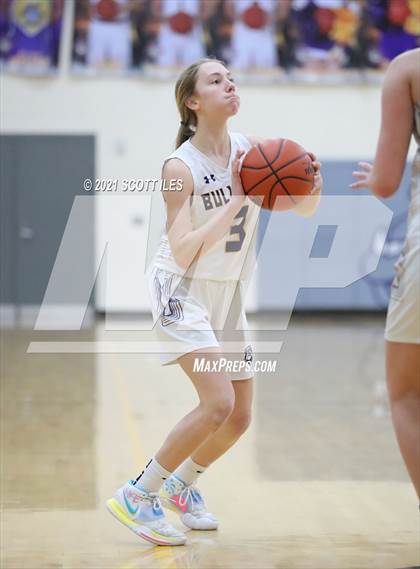 Thumbnail 3 in London vs Bloom-Carroll (OHSAA D2 Sectional Playoff) photogallery.