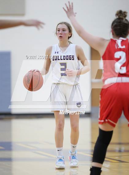 Thumbnail 3 in London vs Bloom-Carroll (OHSAA D2 Sectional Playoff) photogallery.