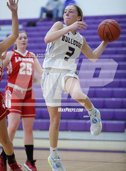 Thumbnail 2 in London vs Bloom-Carroll (OHSAA D2 Sectional Playoff) photogallery.