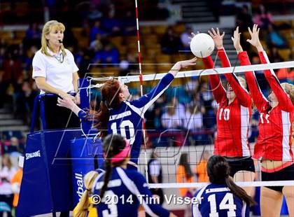 Thumbnail 2 in Regis Jesuit vs. Legend (CHSAA 5A Playoff) photogallery.