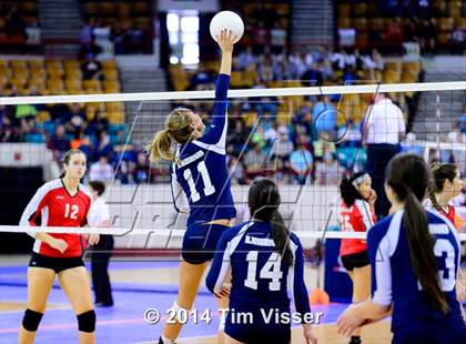 Thumbnail 1 in Regis Jesuit vs. Legend (CHSAA 5A Playoff) photogallery.