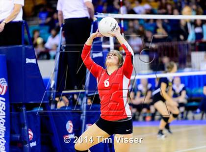 Thumbnail 3 in Regis Jesuit vs. Legend (CHSAA 5A Playoff) photogallery.