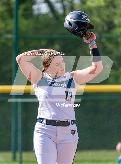 Thumbnail 2 in Knoch @ Shaler Area photogallery.