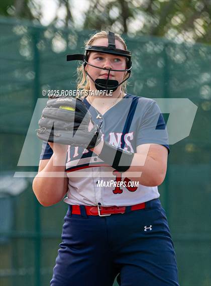 Thumbnail 2 in Knoch @ Shaler Area photogallery.