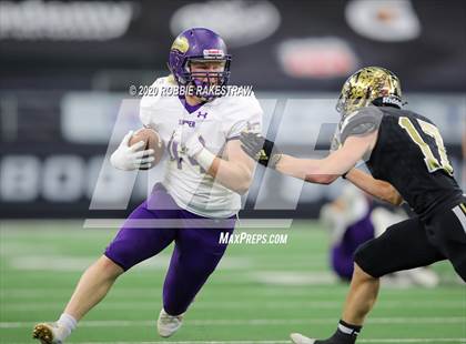 Thumbnail 1 in Post vs. Shiner (UIL 2A Division 1 State Final) photogallery.