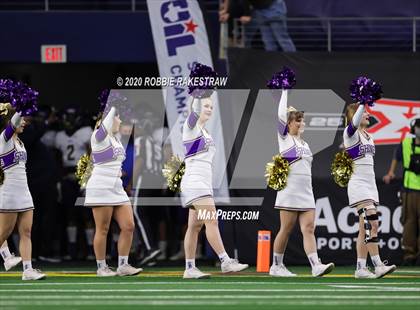 Thumbnail 2 in Post vs. Shiner (UIL 2A Division 1 State Final) photogallery.