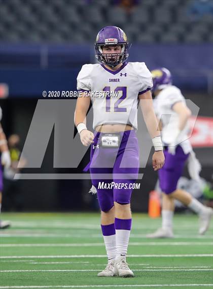 Thumbnail 1 in Post vs. Shiner (UIL 2A Division 1 State Final) photogallery.