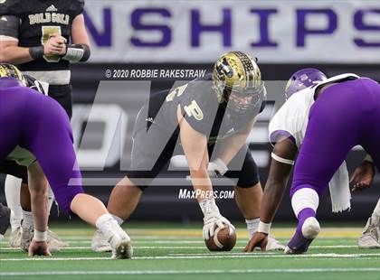 Thumbnail 3 in Post vs. Shiner (UIL 2A Division 1 State Final) photogallery.