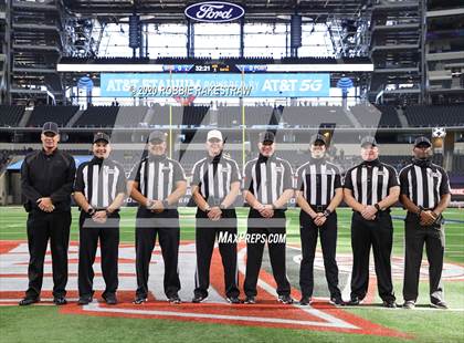 Thumbnail 1 in Post vs. Shiner (UIL 2A Division 1 State Final) photogallery.